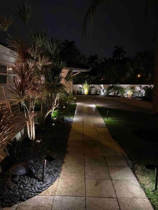 Swaying Palm Beach House Fort Lauderdale Eksteriør bilde
